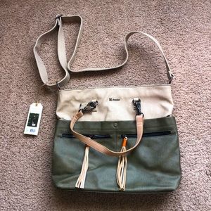 NEW sherpani tote bag